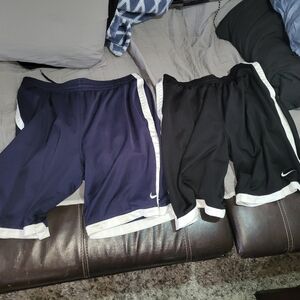 Nike Basketball Shorts Large